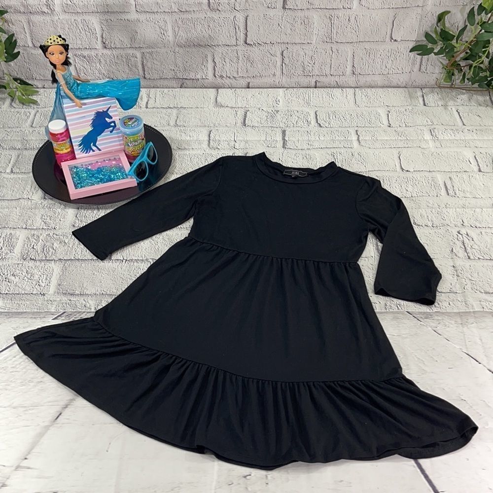 Girl’s Vibe Casual Black Long Sleeve Gathered Panels Skater Dress (M) CG13